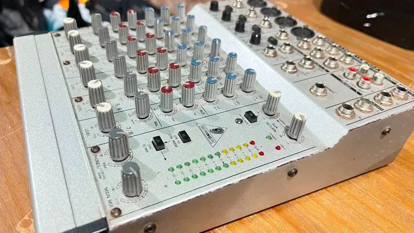 Mesa Berhinger Eurorack MX 802A - Foto 3