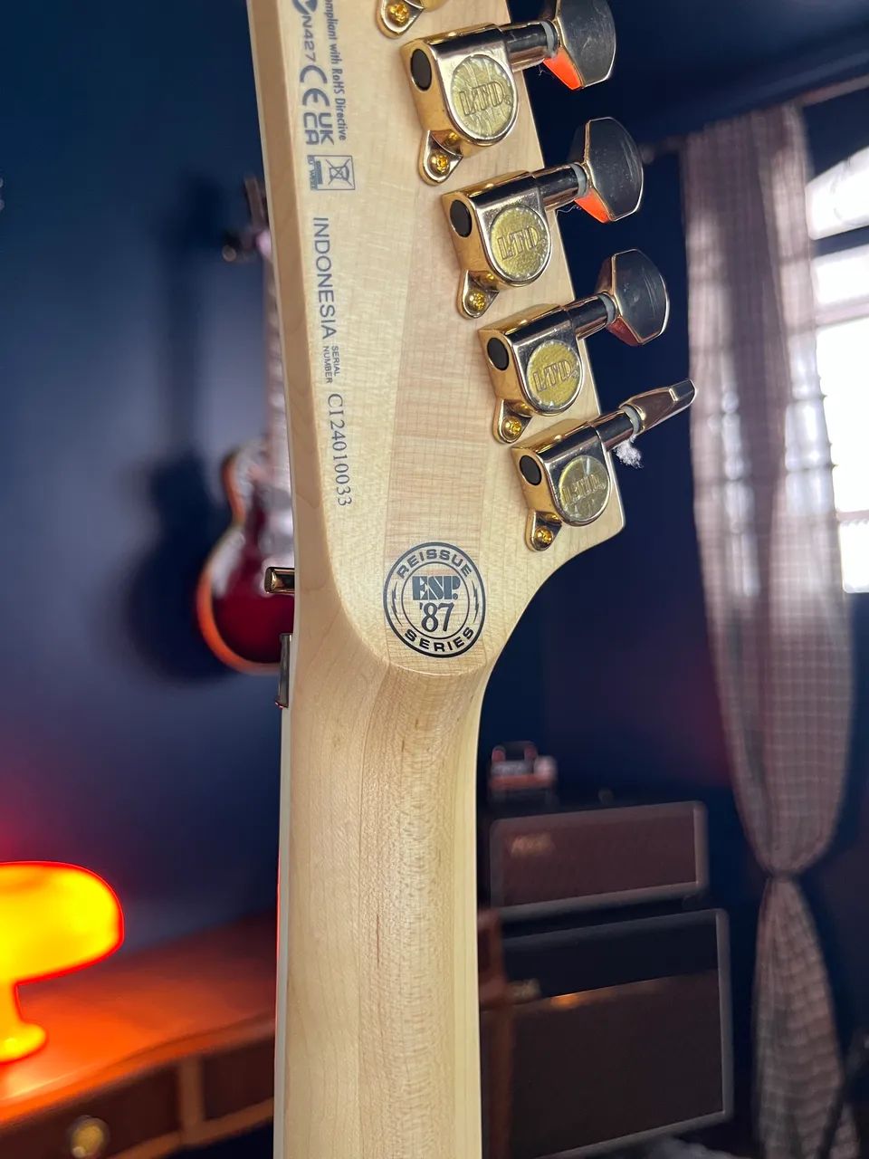 Guitarra ESP LTD Mirage Deluxe 87 - Foto 4