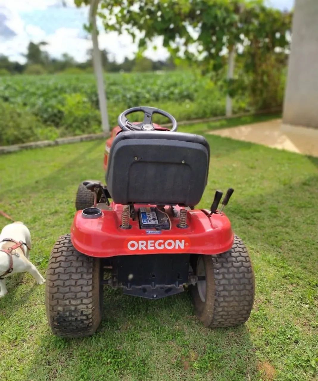 Trator Cortador de Grama Yard Machines MTD 742 - Foto 2