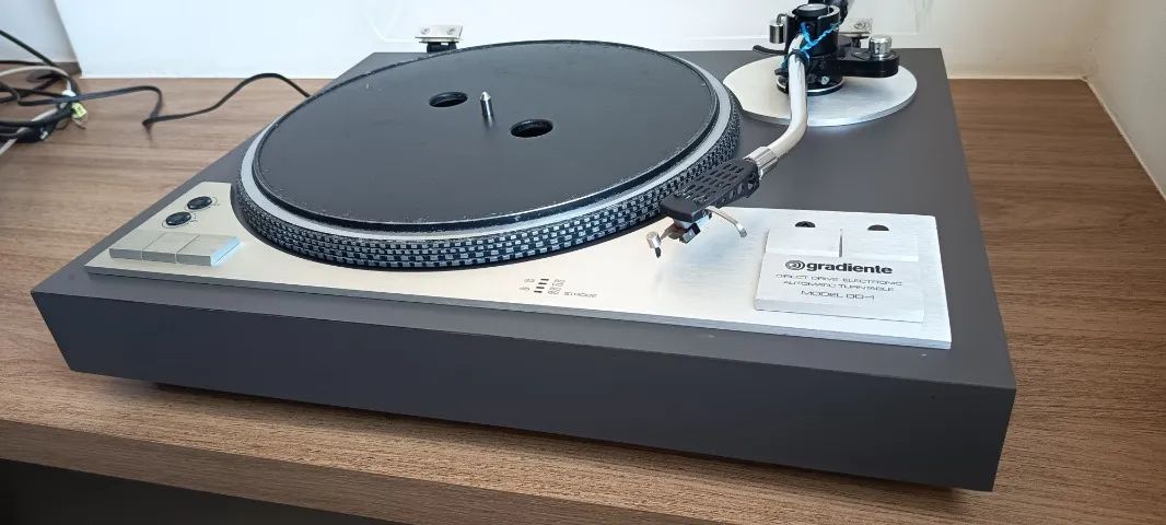 toca discos gradiente DD1439274977918330880