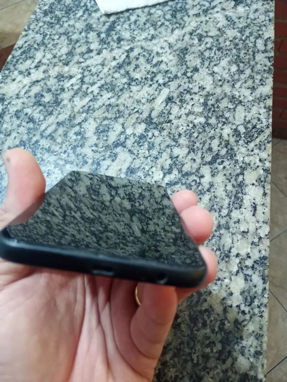 Samsung j8 64g  - Foto 4