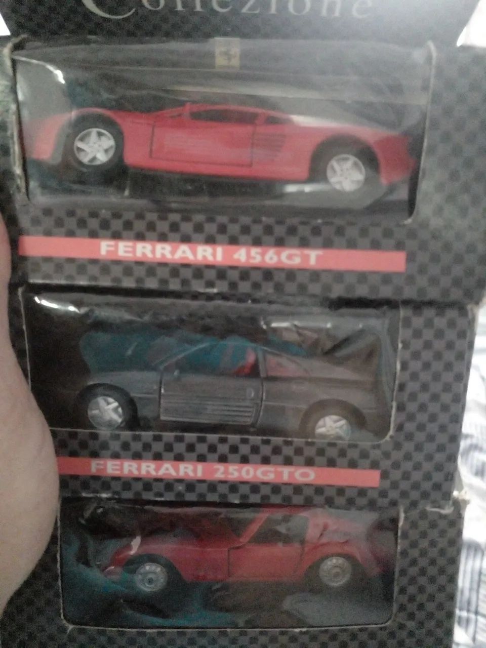 Coleção de carro escala 1/38 Ferrari GTO Maisto 