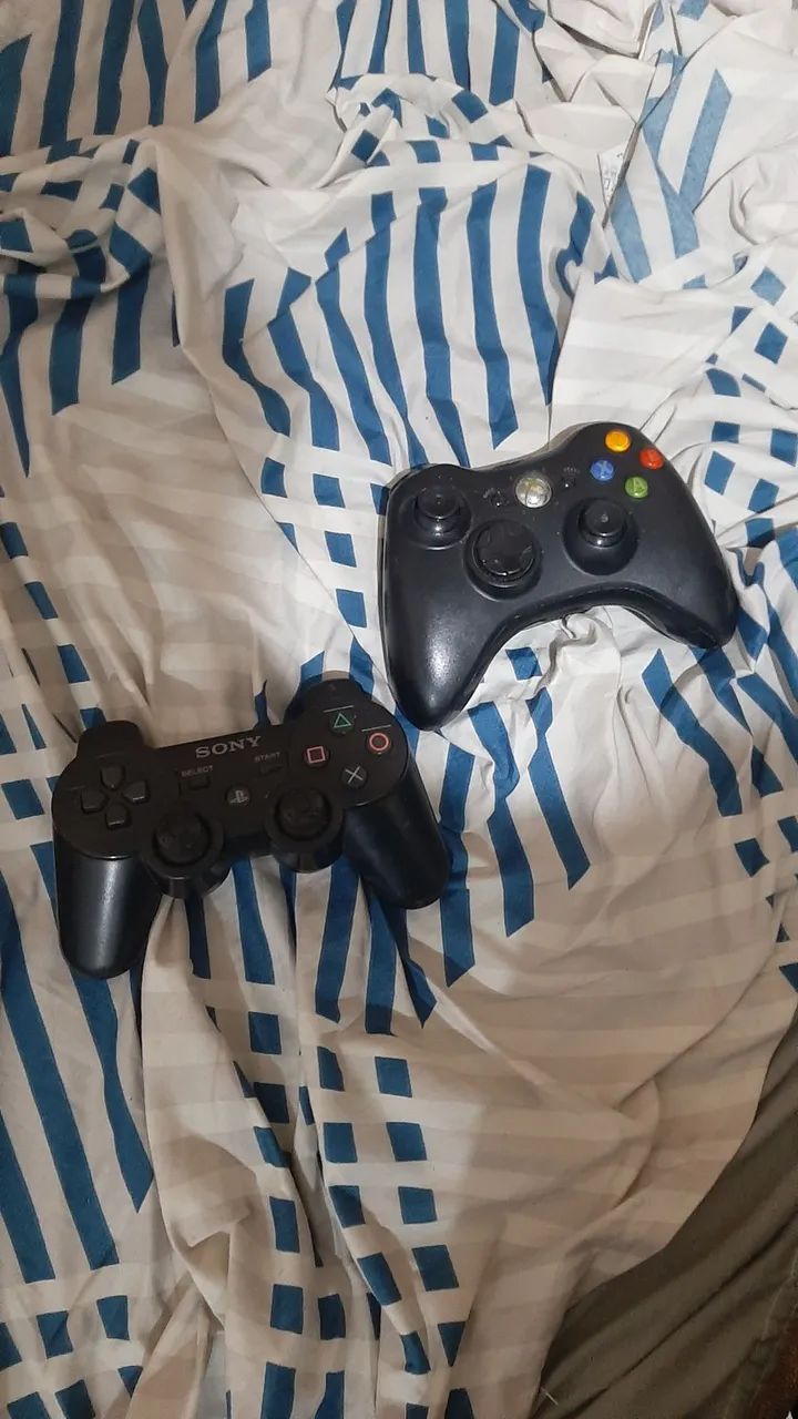 Controle de ps3 e xbox 360