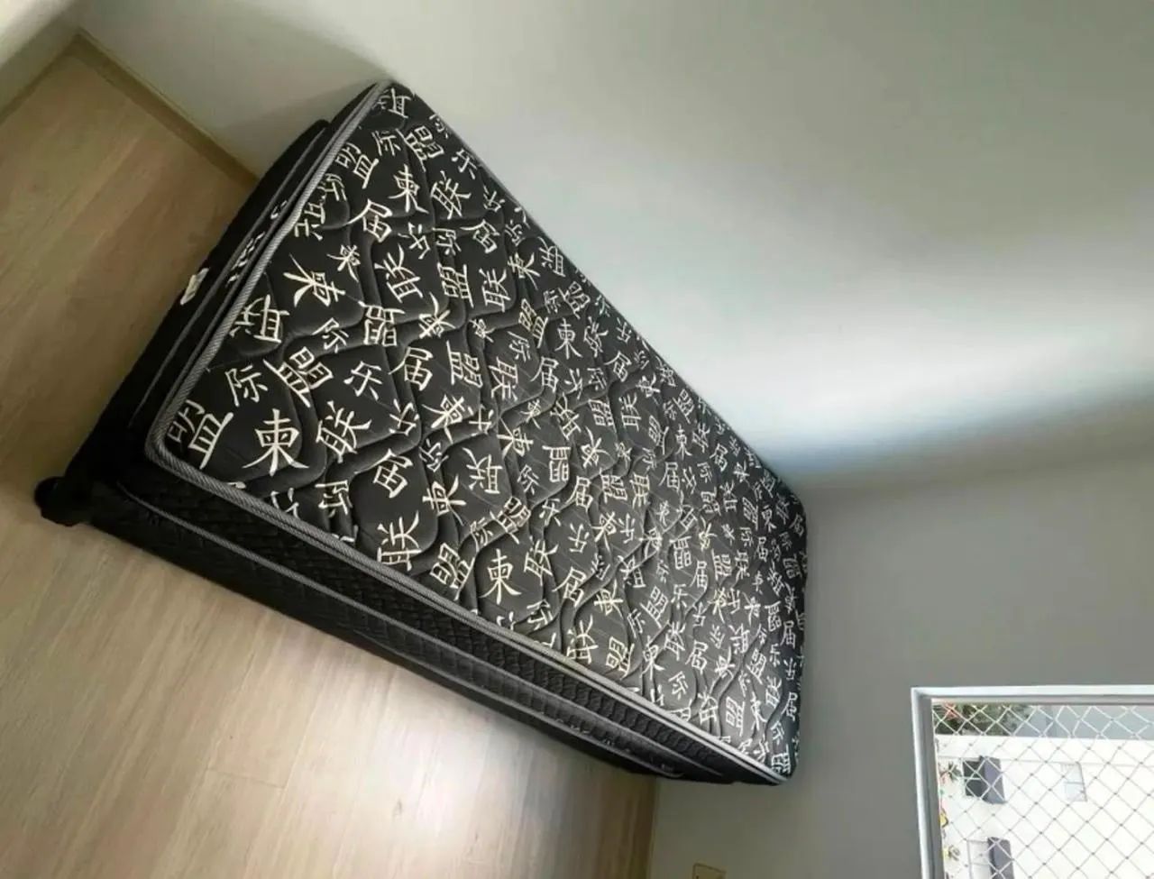 Cama viúva - 1x1.80 