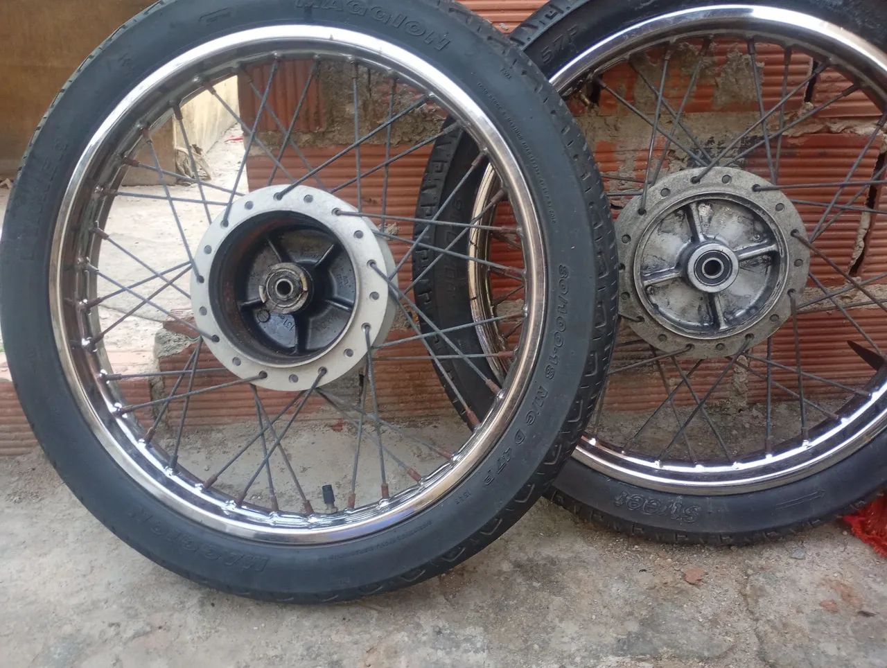 Roda de moto de ferro - Foto 2