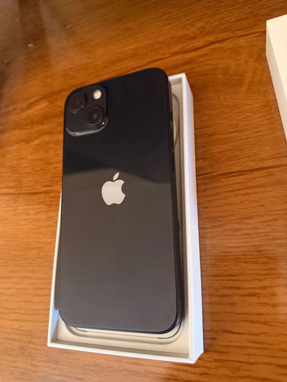 iphone 13 256gb + 8 capinhas usadas - Foto 2
