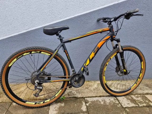 Vendo BIKE aro 29, muito bem conservada e com pouco uso - Foto 2