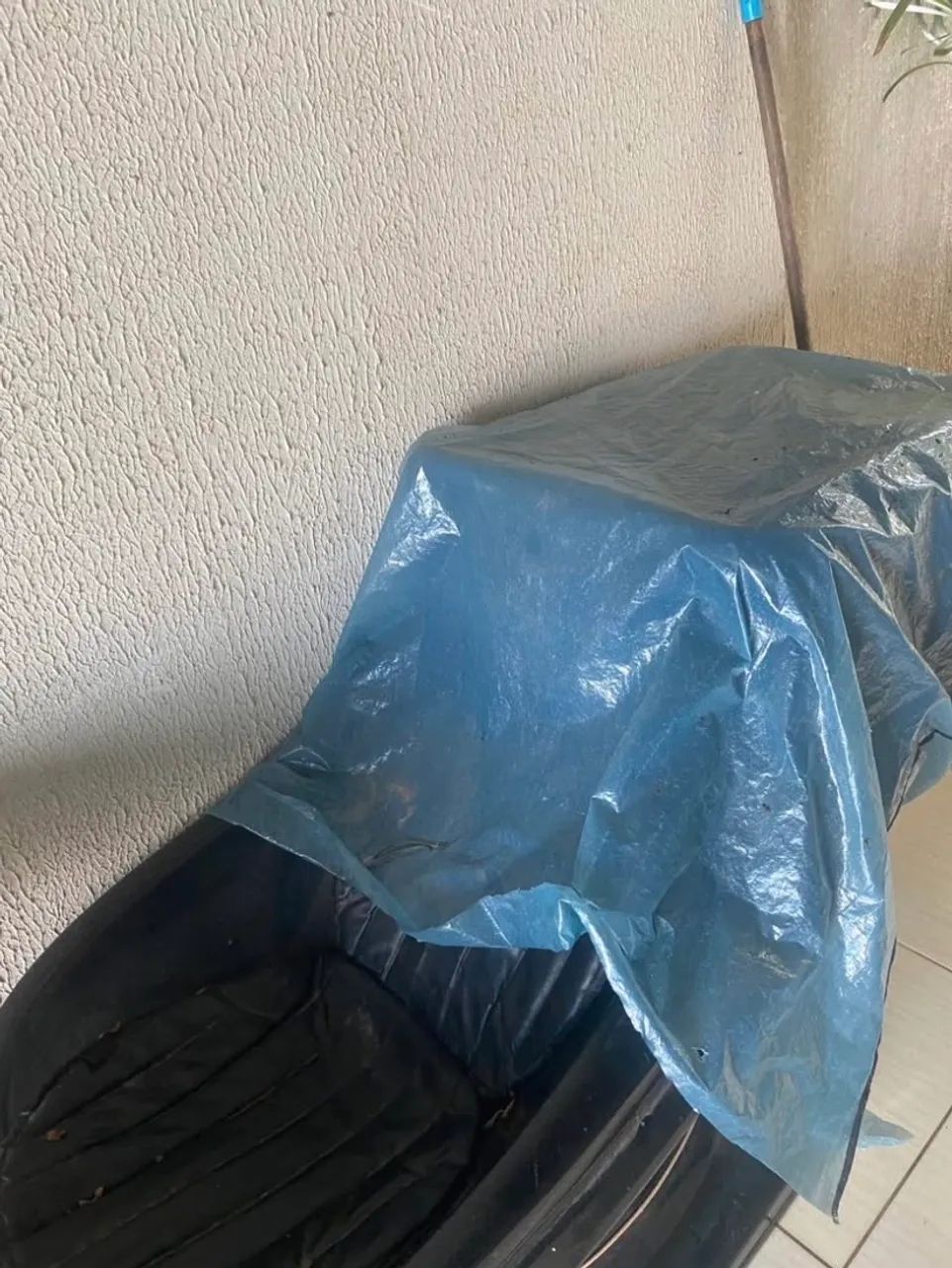 Vendo lavatório e cadeira de salão  - Foto 2