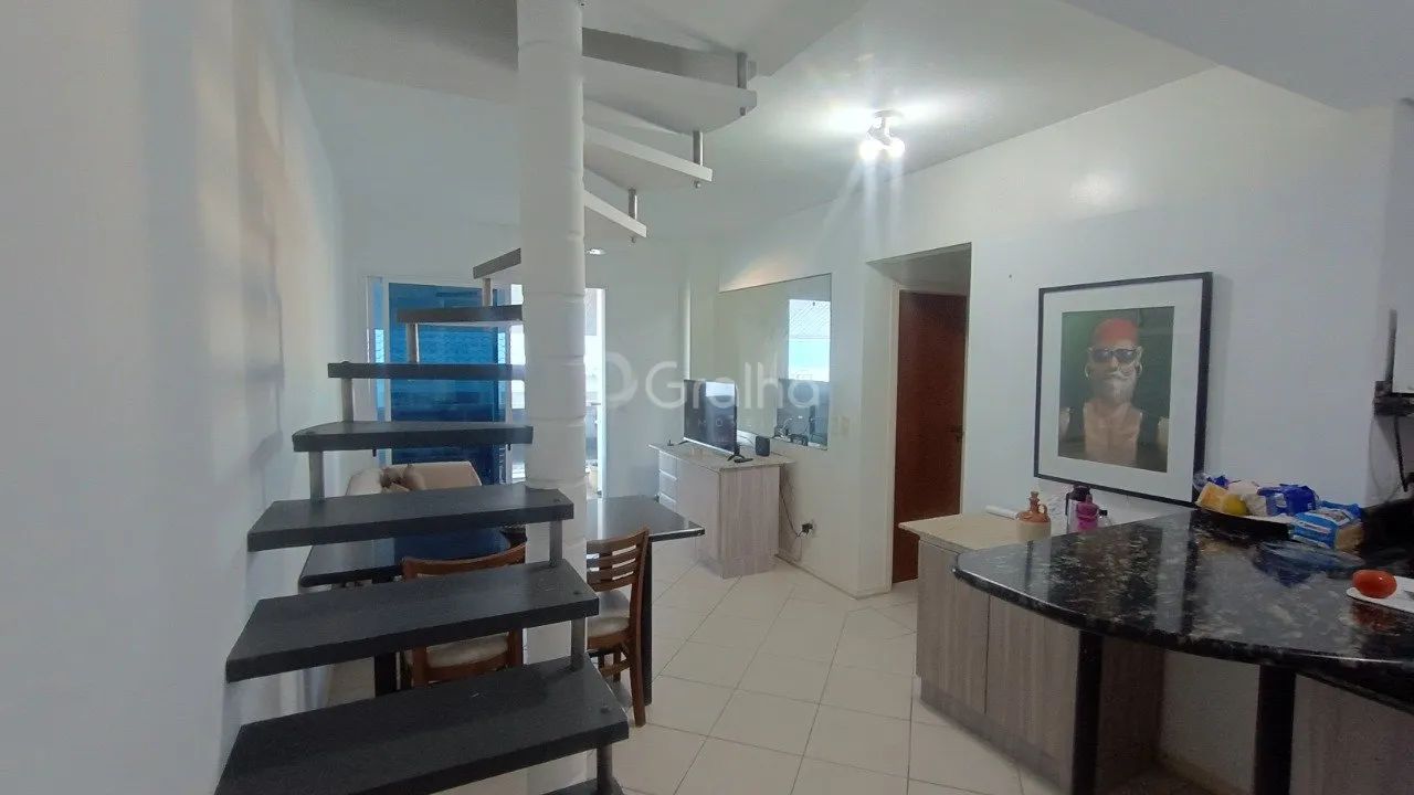 Duplex com 3 quartos, 2 suítes e 120m² privativos na Praia Brava, Florianópolis - Foto 2