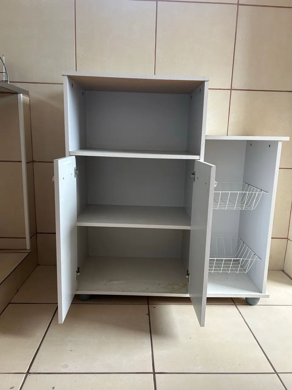Kitchen Cabinet