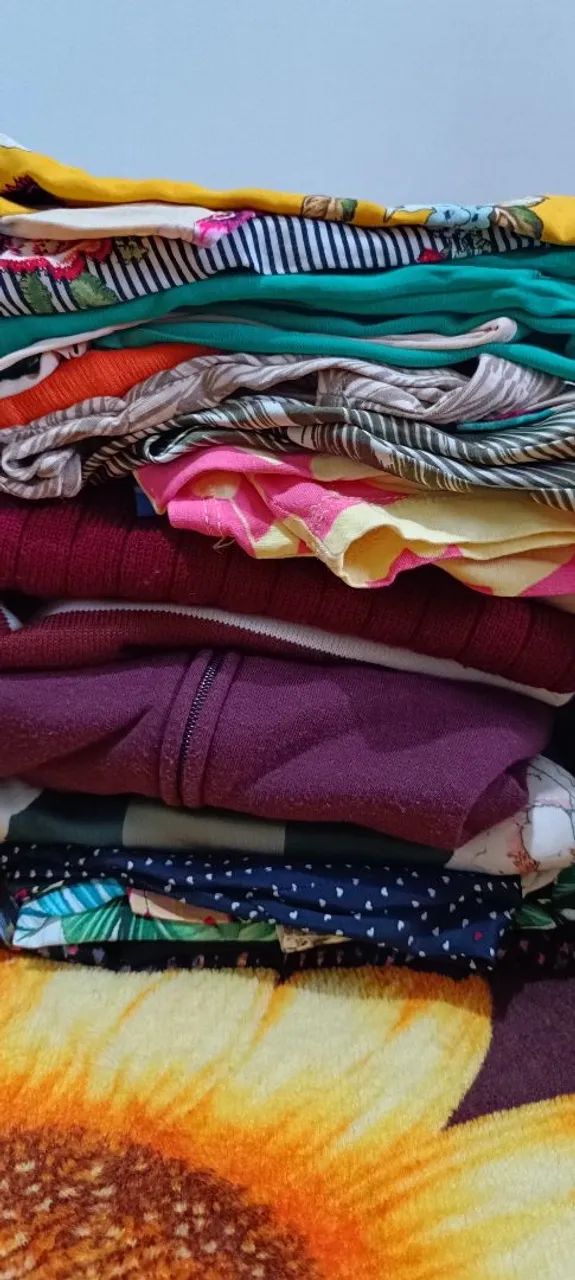 Roupas em ótimas condições  - Foto 4