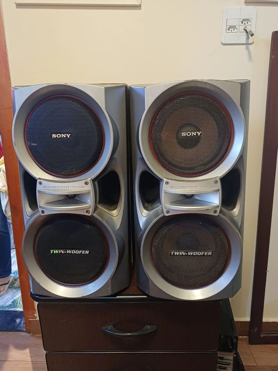 Caixa de som sony tuin woofer 