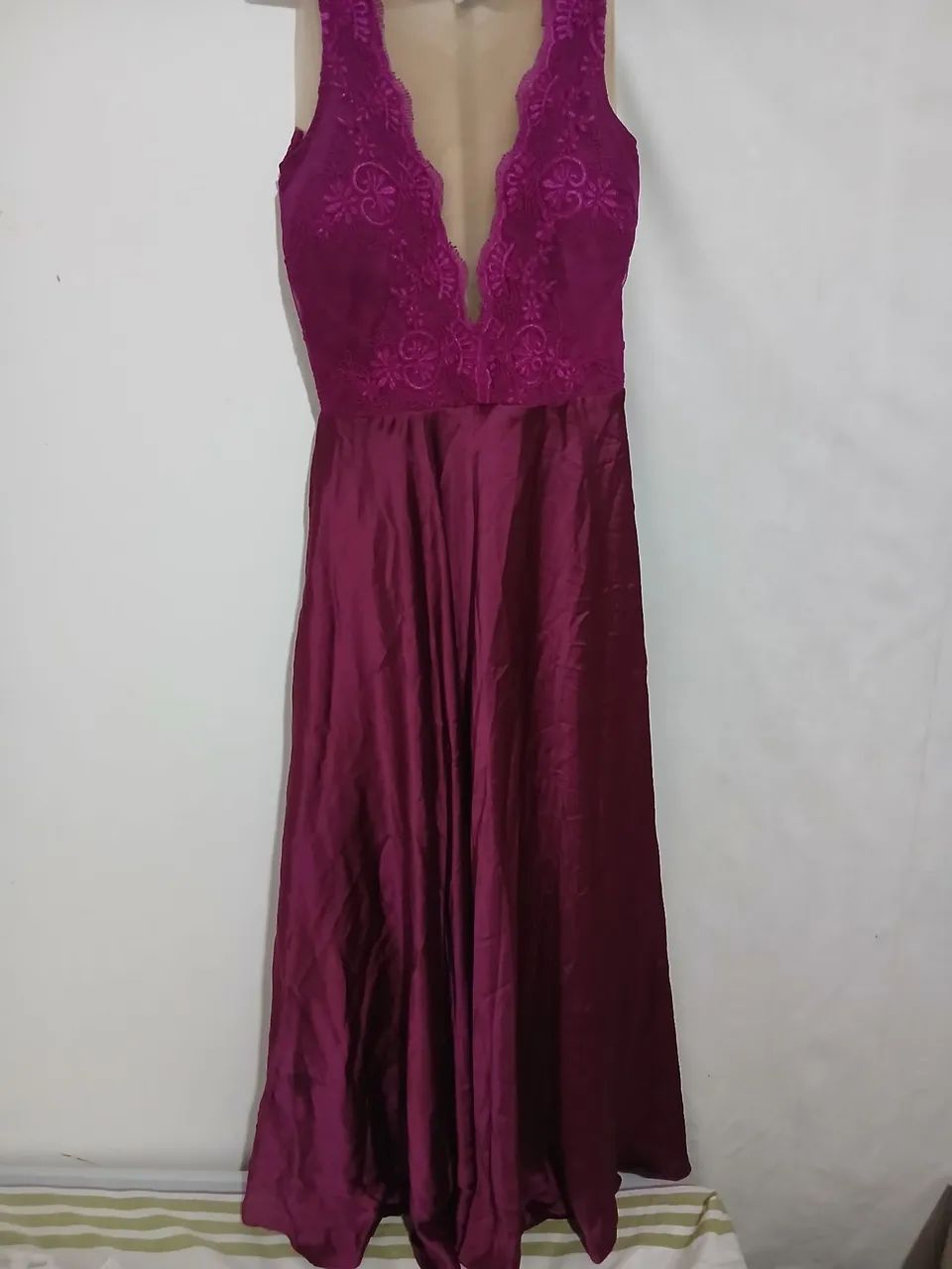 Lindo vestido de festa.
