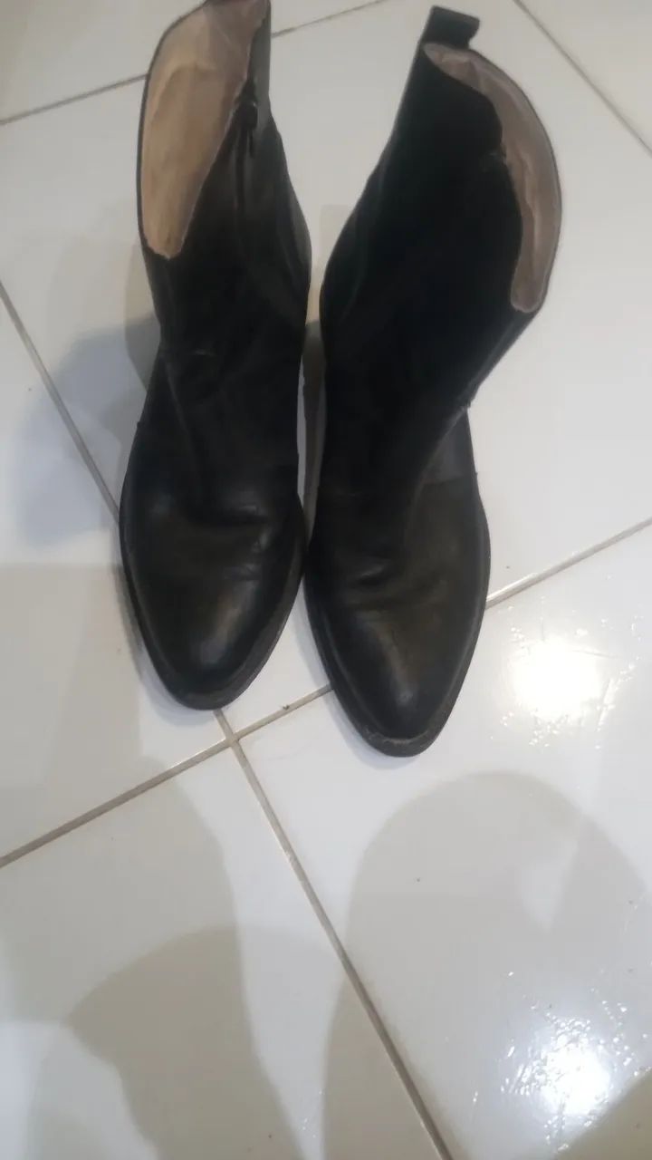 Vendo bota masculino agabé