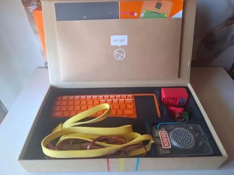 Kit Computador Educativo Kano - Com Raspberry Pi 2 Model B (Completo na Caixa) - Foto 5