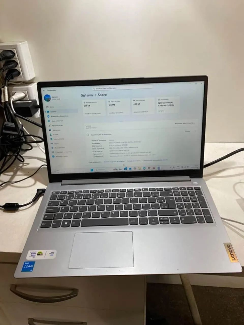 Vendo notebook lenovo - Foto 2