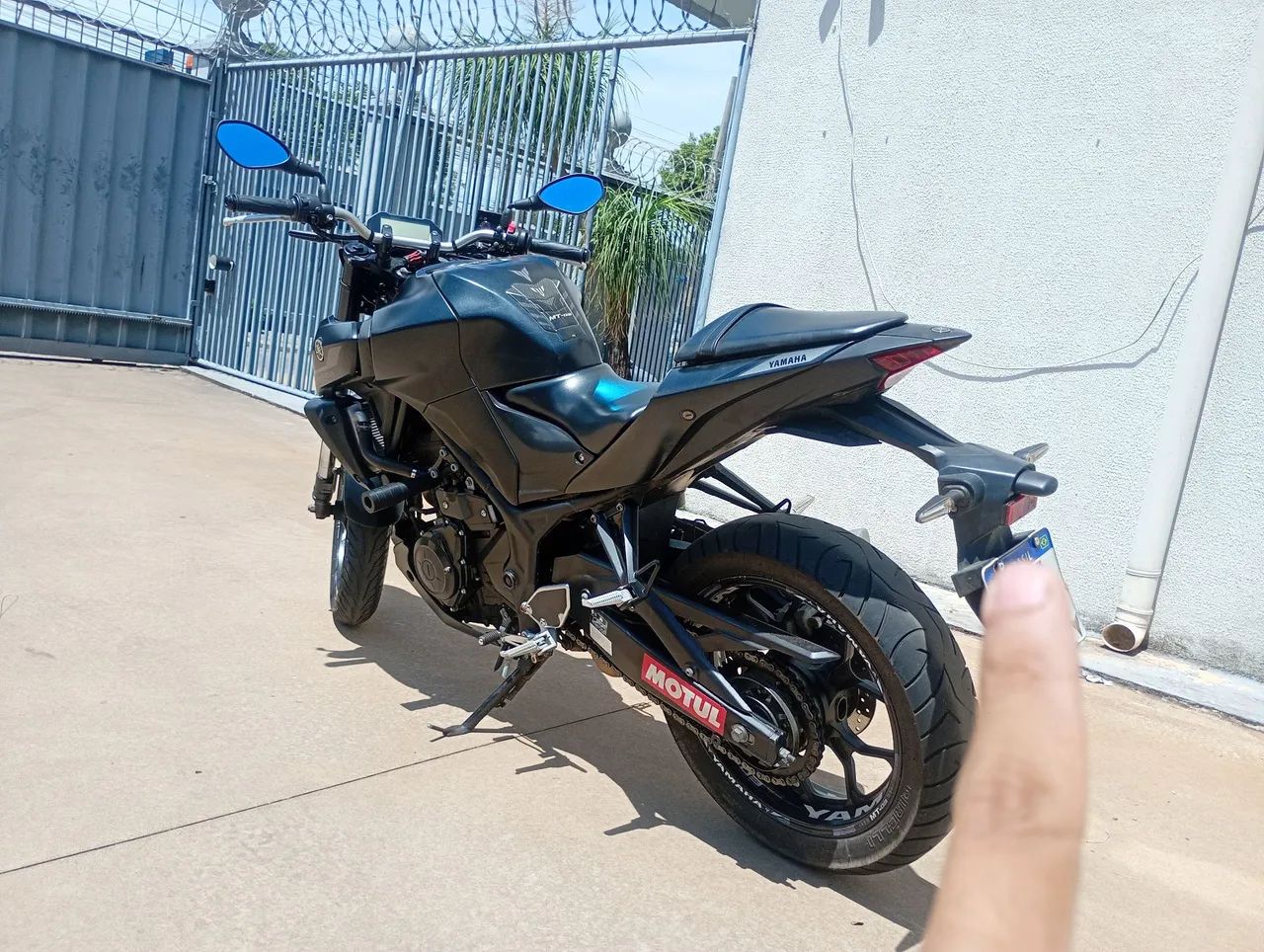 MT03 * - Foto 5
