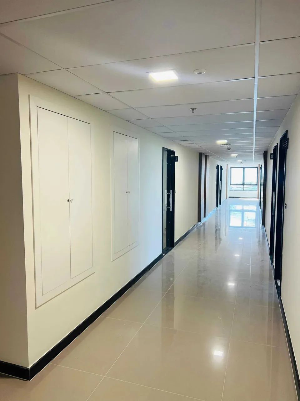 Sala Comercial no Premier [9450] - Foto 3