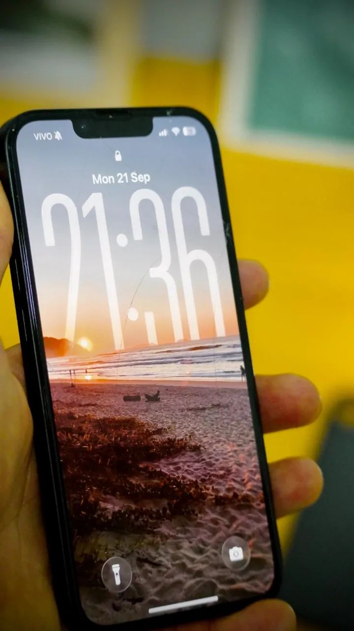 iPhone 16e 256Gb Preto - Foto 4
