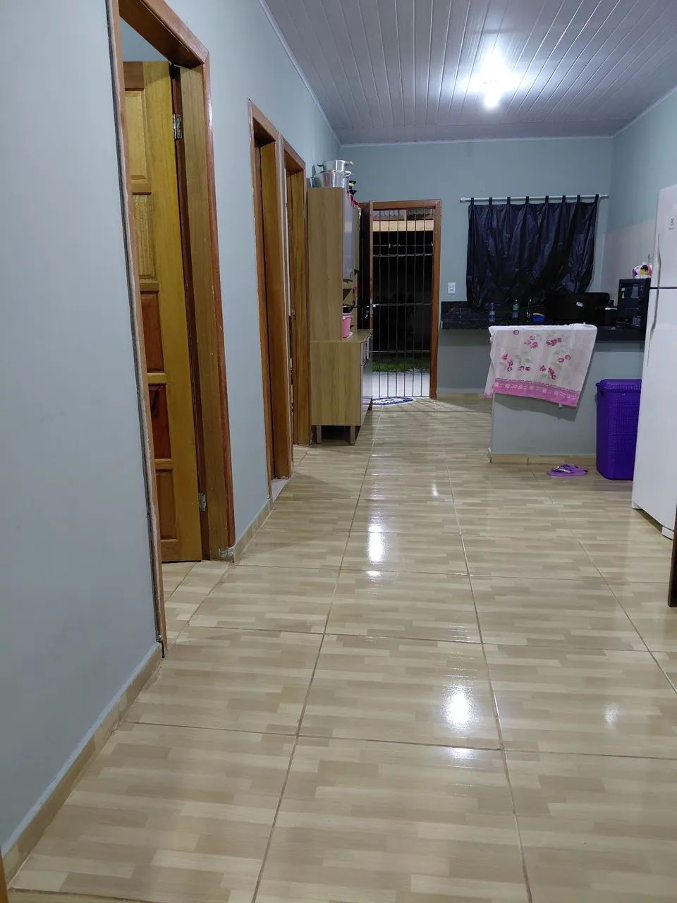 Vendo uma casa e um ponto comercial.  - Foto 4