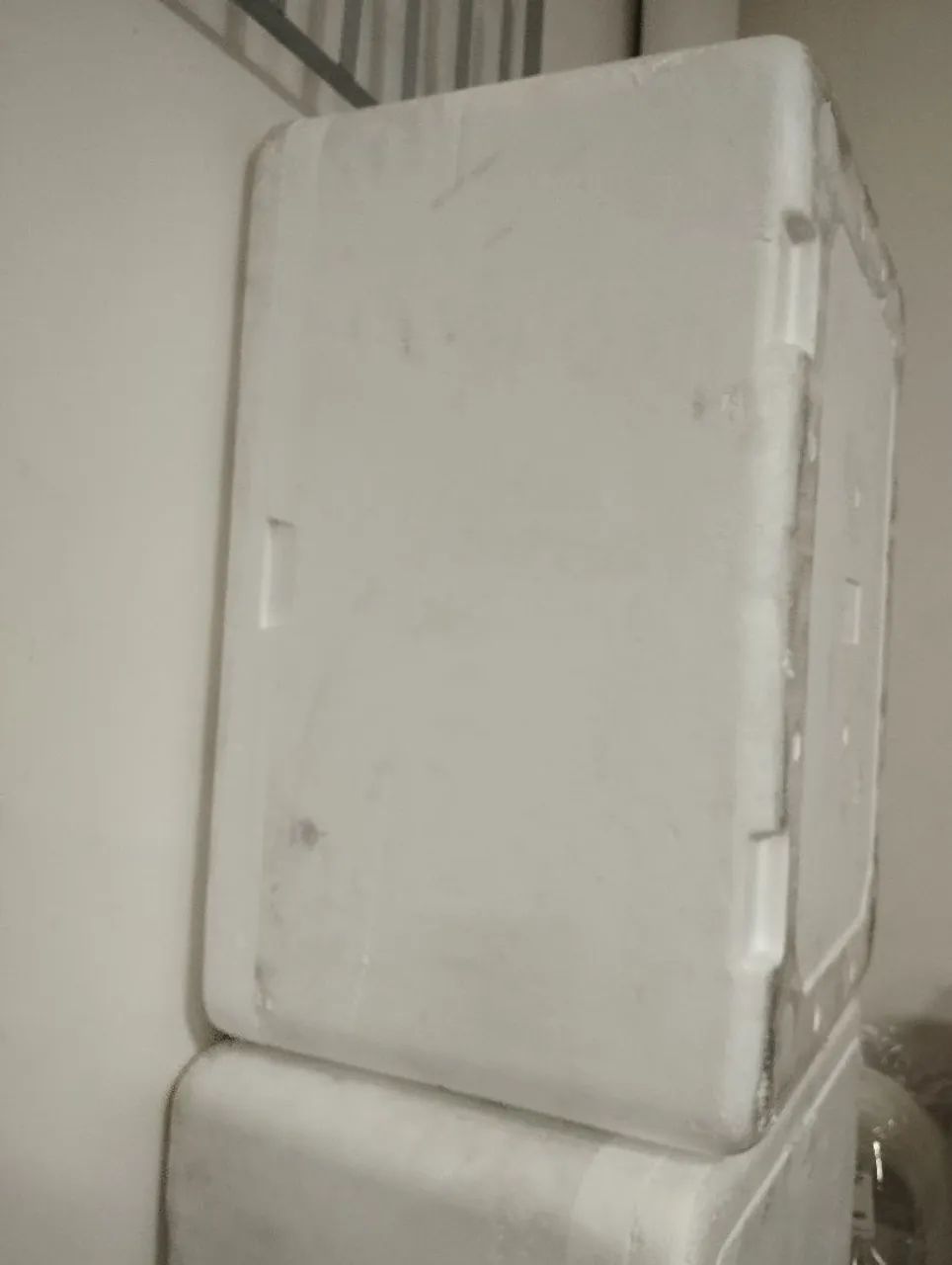 Caixa de isopor 170L nova  - Foto 3