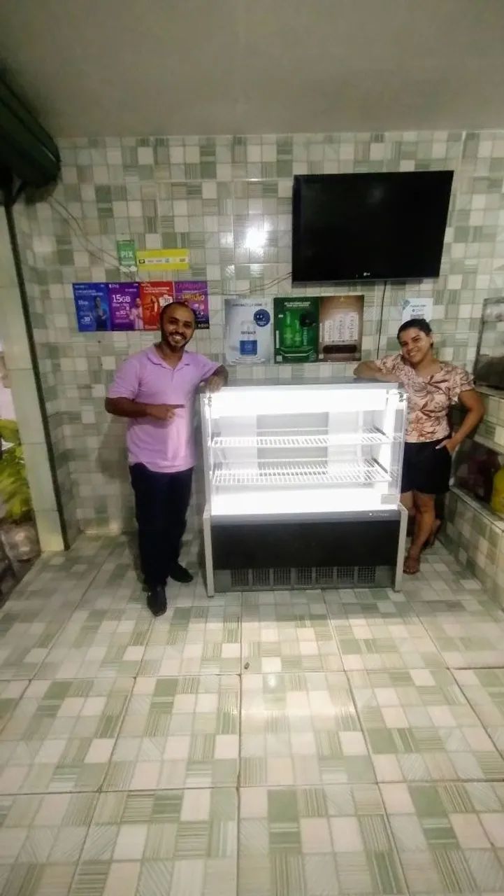 BALCÃO REFRIGERADO CONFEITARIA 1.10 METRO GELOPAR  - Foto 2