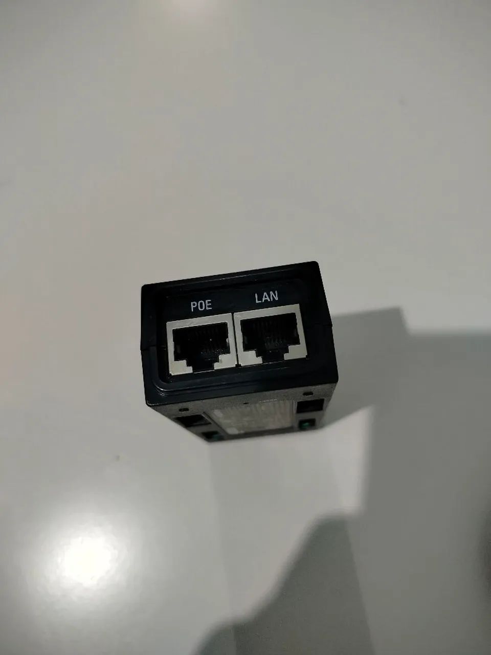 Injetor PoE Ubiquiti modelo GP-A240-050G - Foto 4