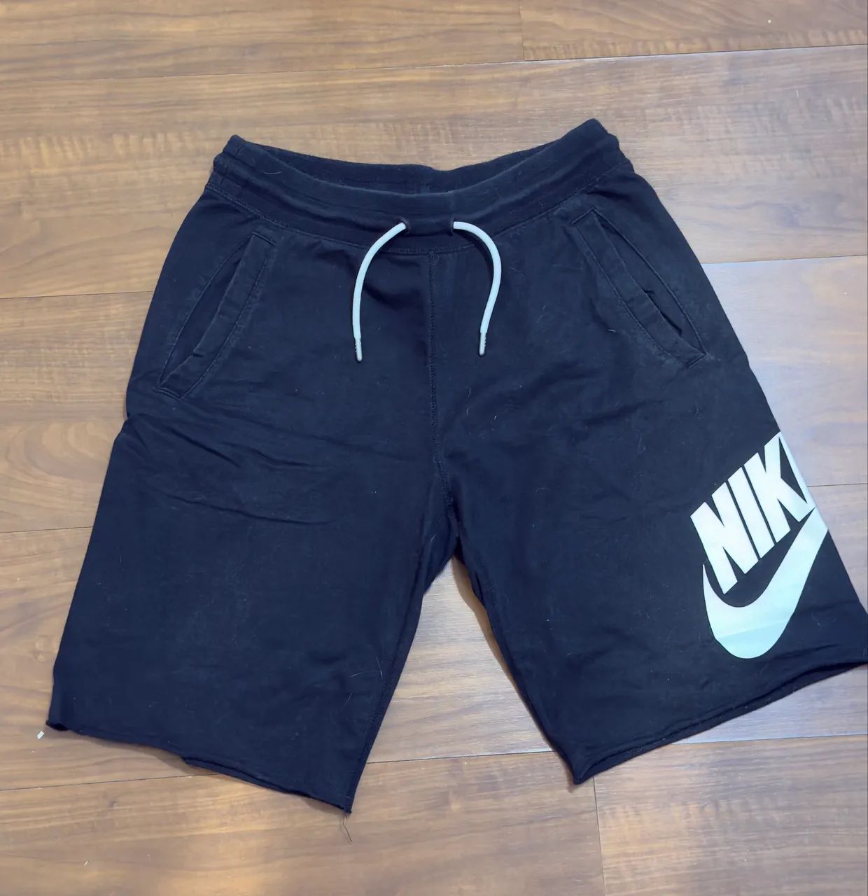 Bermuda Nike (P)