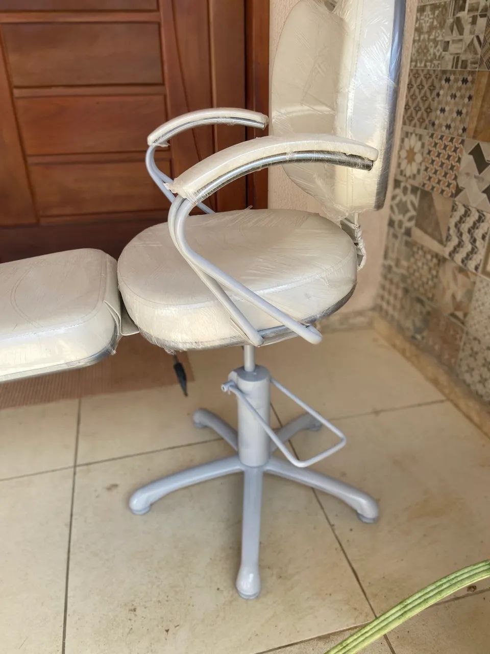 Cadeira de estética  - Foto 5