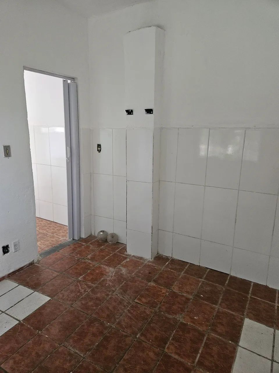ALUGO CASA 1 QUARTO  NO TEIXEIRAS  - Foto 4