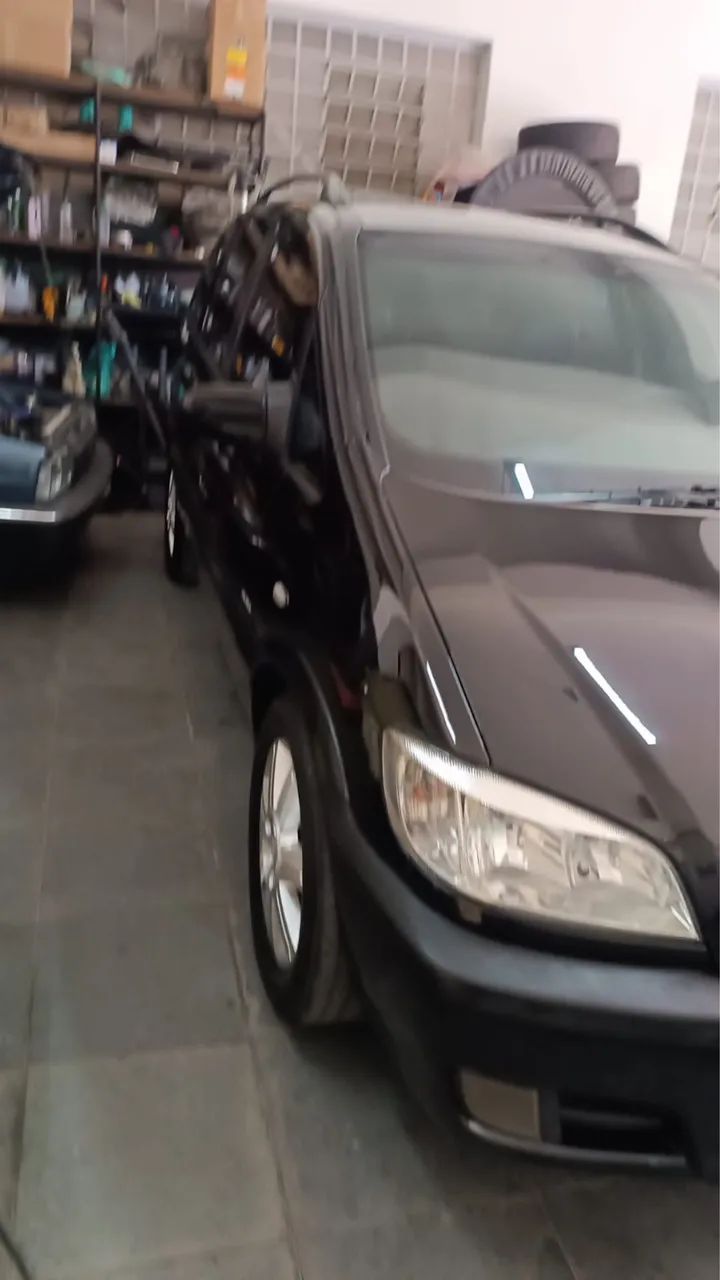 Chevrolet Zafira Elite 2.0 MPFI Flexpower 8V AUT 2005