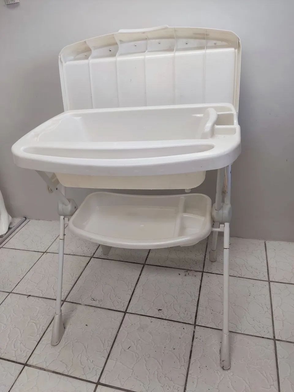 Banheira de bebê Galzerano com trocador 