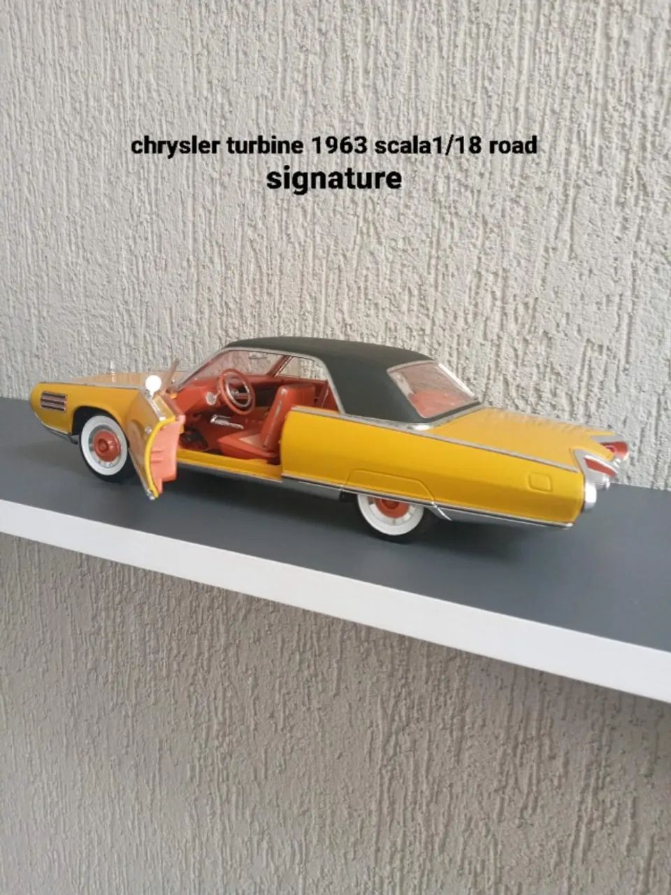 miniatura CHRYSLER TURBINE ANO 1963 MARCA ROAD SIGNATURE ESCALA 1