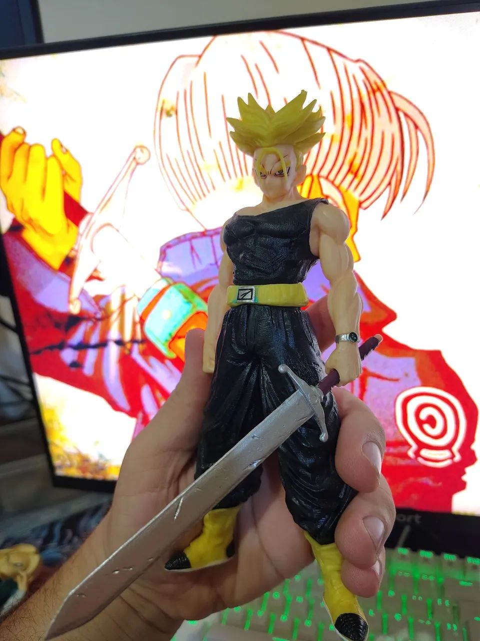 ESTÁTUA TRUNKS DRAGON BALL  - Foto 4