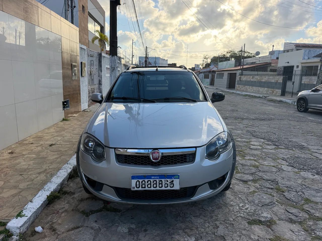 Fiat Strada Trekking 1.6 16V Flex CE 2013 - Foto 3