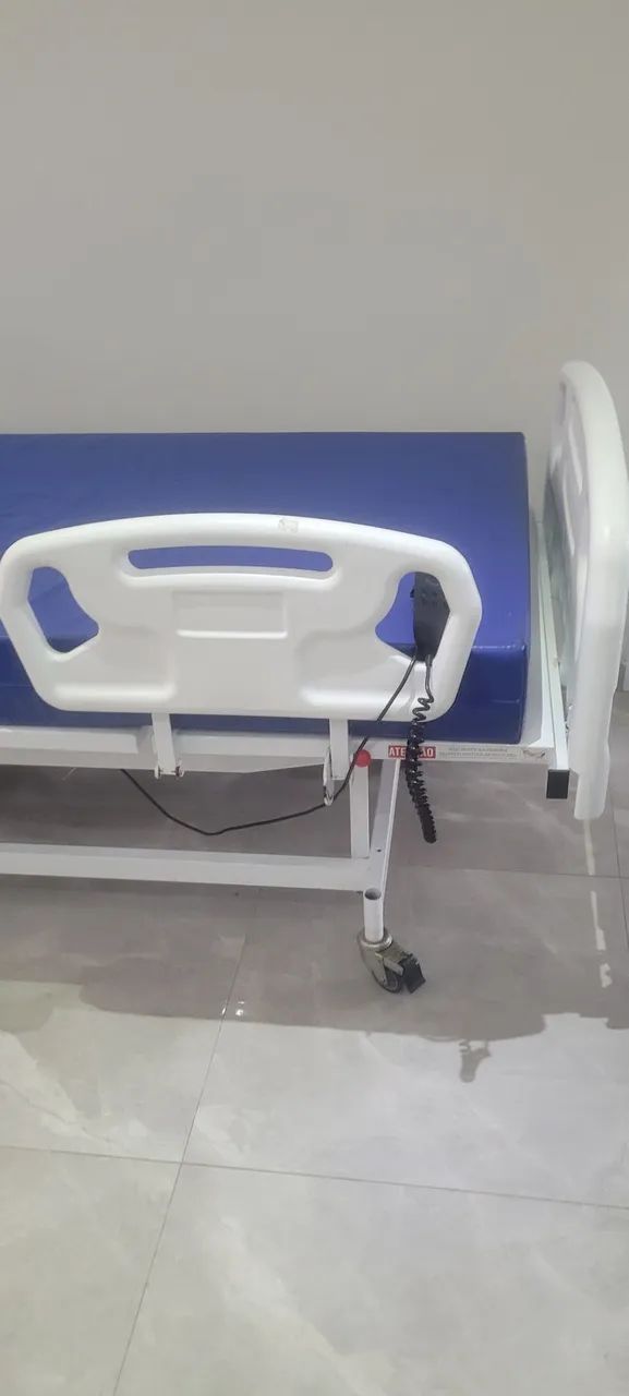 Cama hospitalar motorizada  - Foto 3