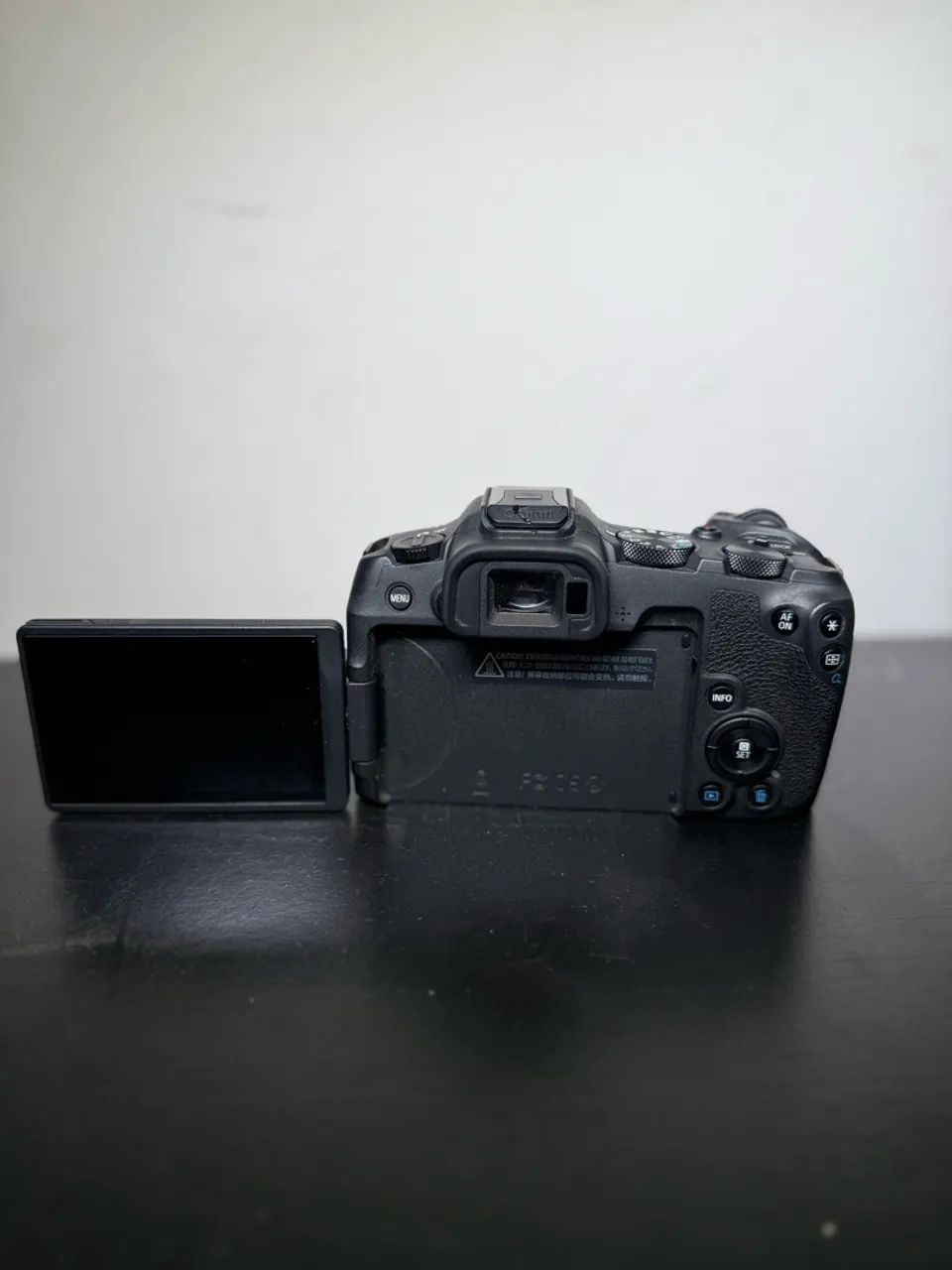 Canon R8 - Foto 3