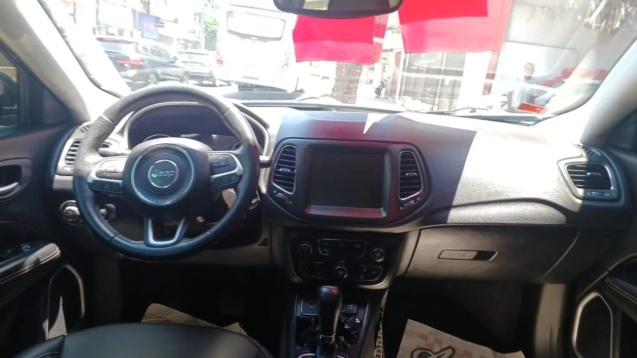 Jeep Compass Longitude 2.0 4X2 Flex 16V Aut. 2017 - Foto 3