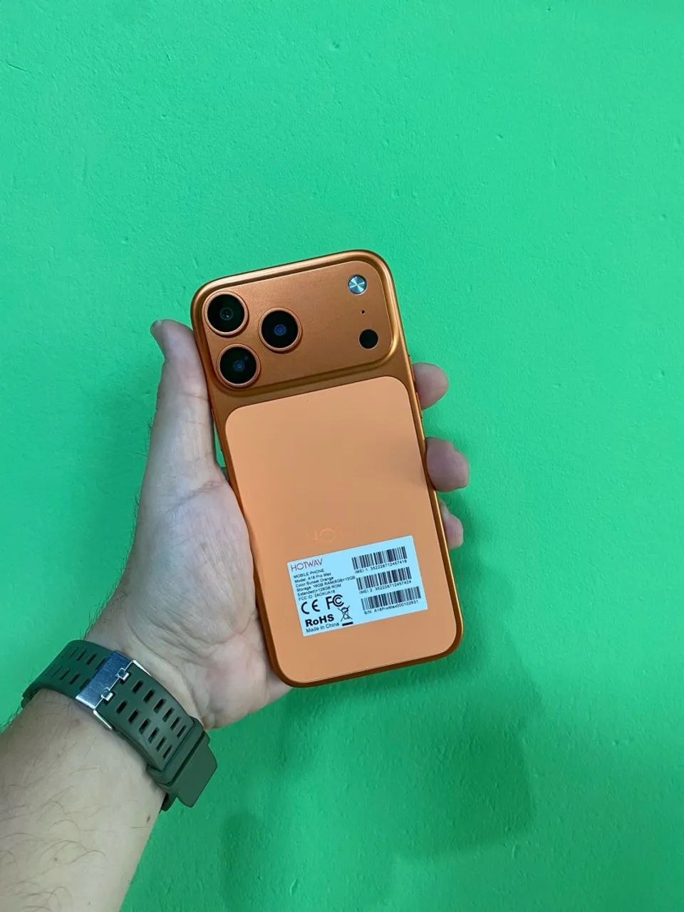 Celular A18 PRO MAX HOTWAV