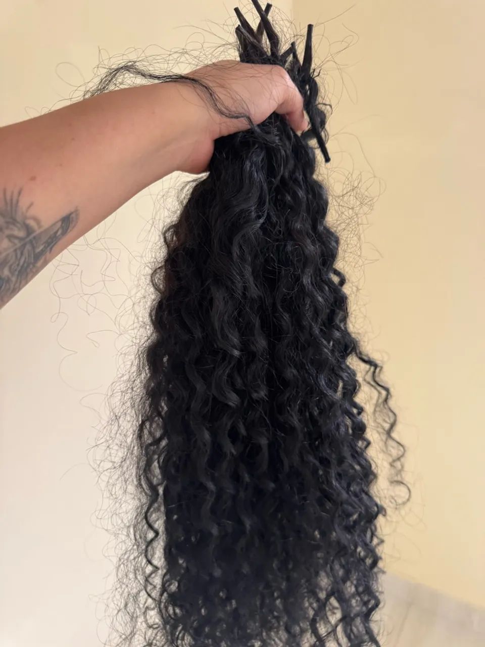 Meg hair cacheado 