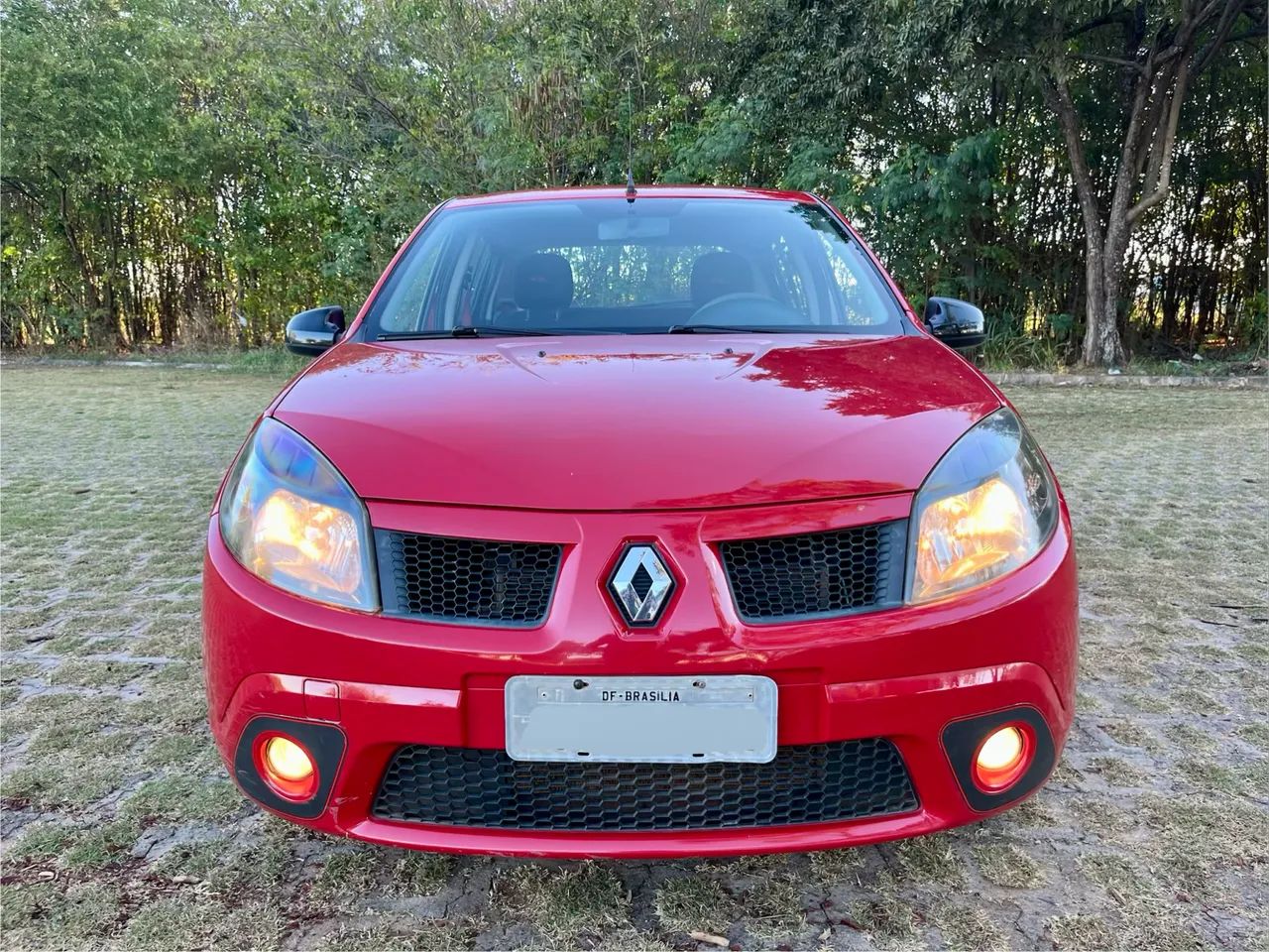 Renault Sandero 2011