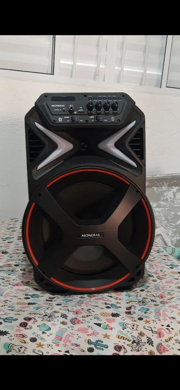 Caixa bluetooth mundial 
