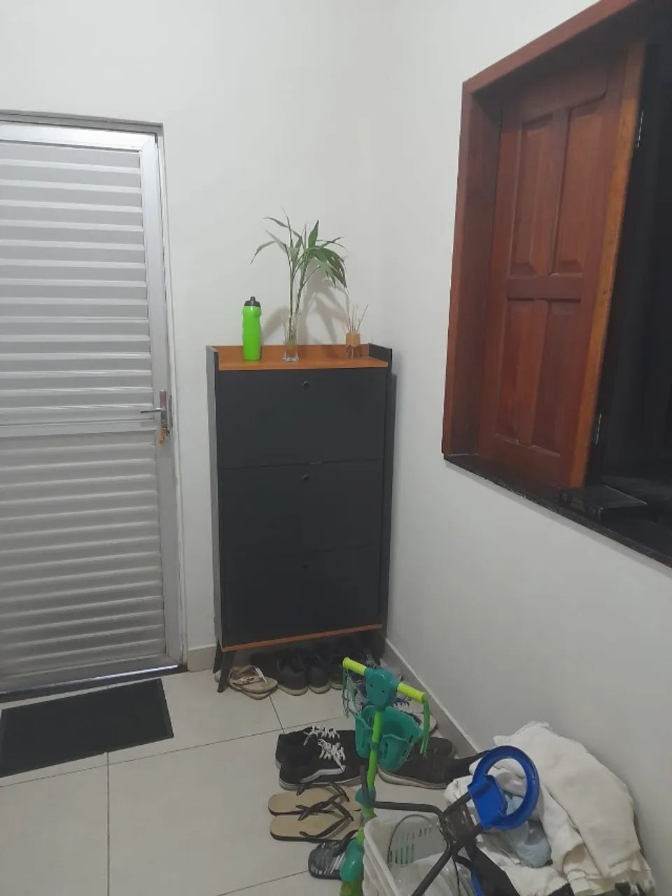 Sapateira Preta