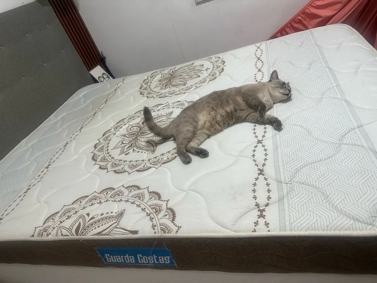 Vendo cama box com colchão d45  - Foto 4