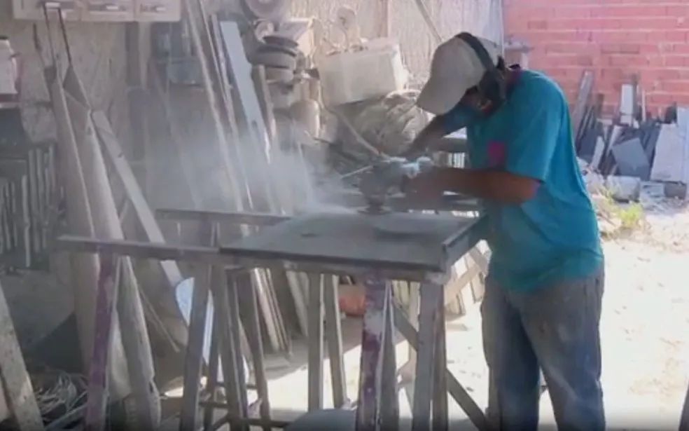 Ajudante de Marmoraria