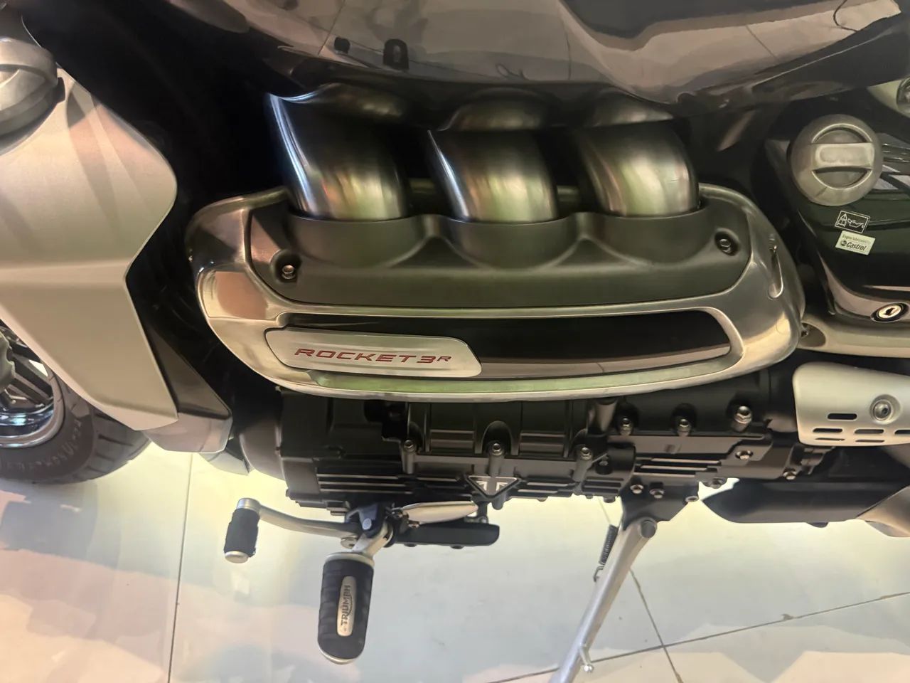 Triumph Rocket 3R stage 2 - Foto 5