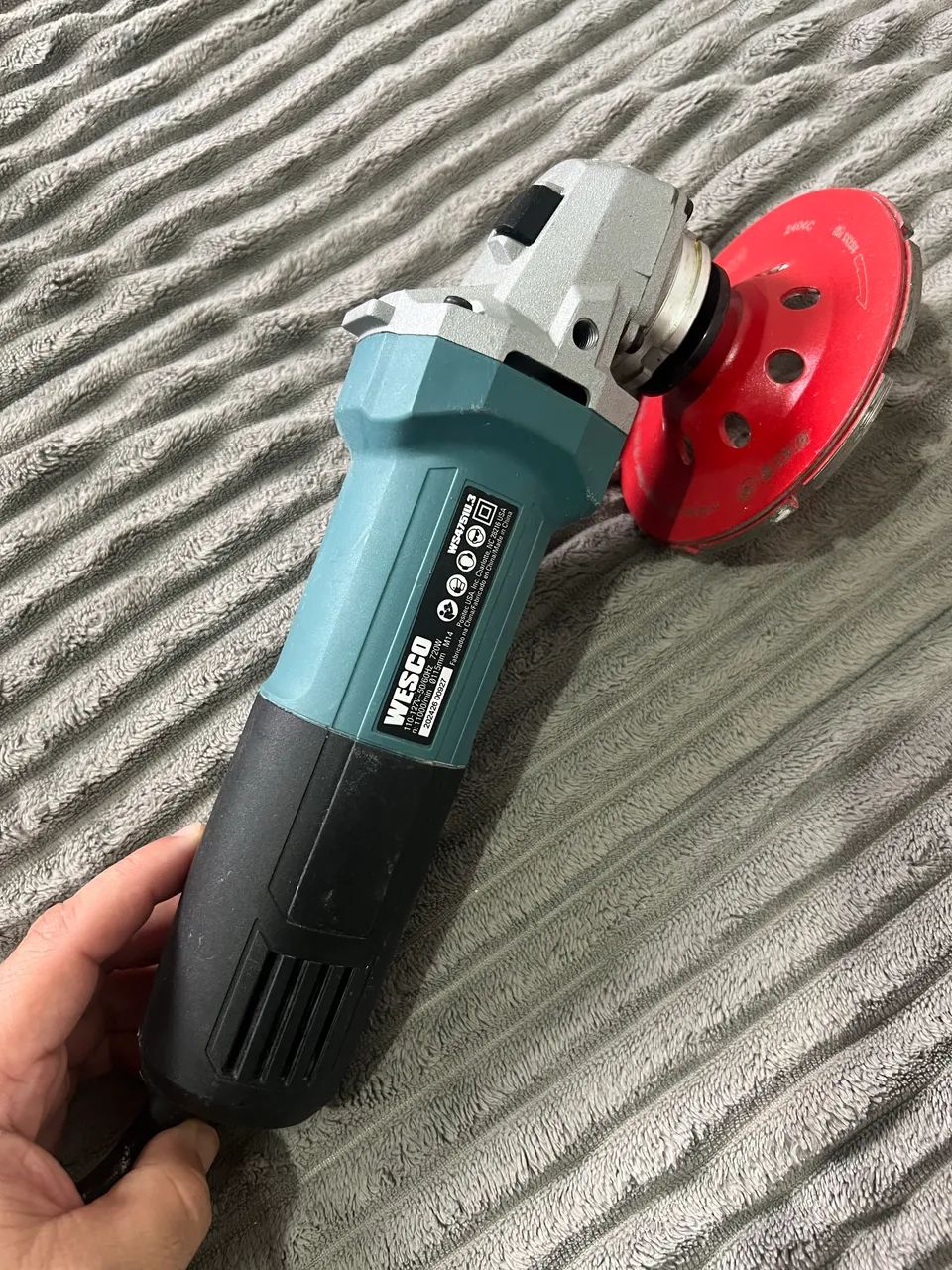 Esmerilhadeira Angular Wesco