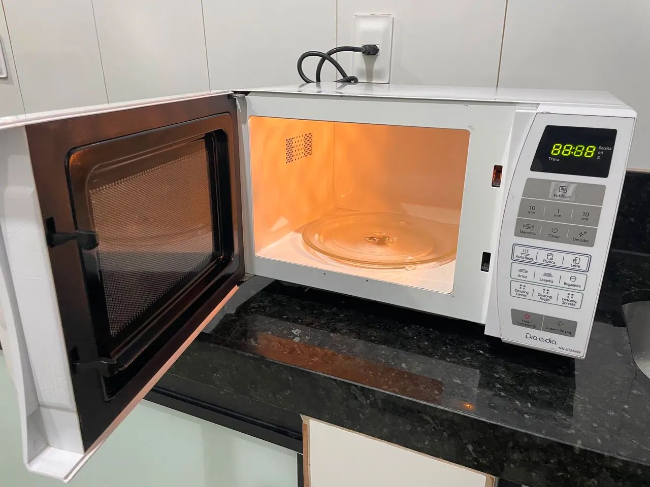 Microondas Panasonic 20L conservado  - Foto 3