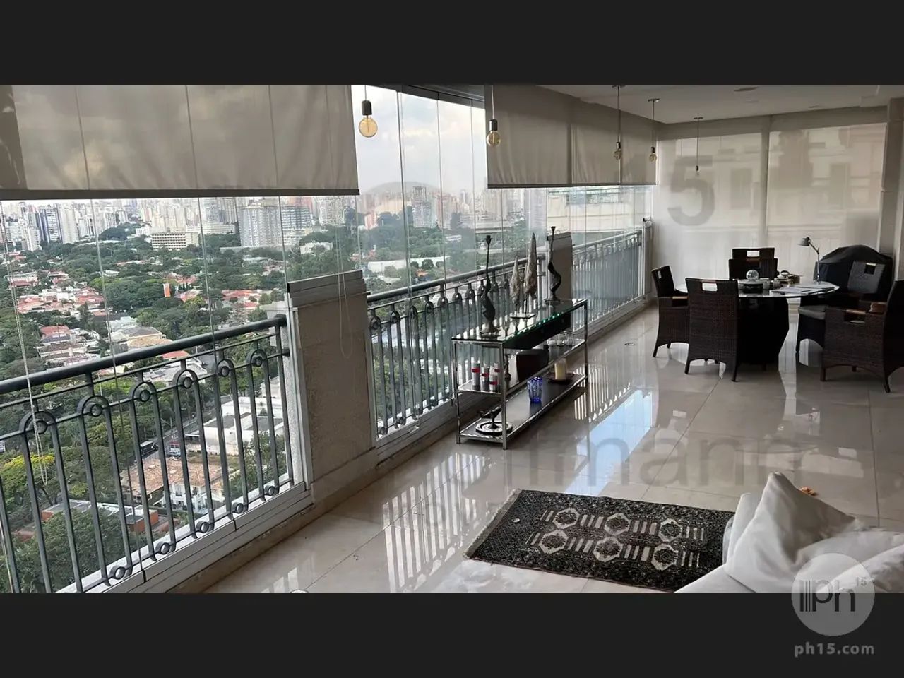 Oportunidade Única de locação nesse cobiçado edifício.