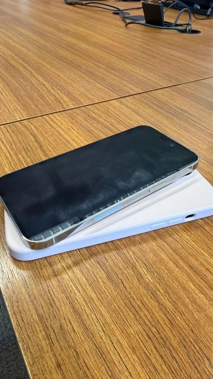 IPHONE 14 PRO MAX 128Gb - Foto 2